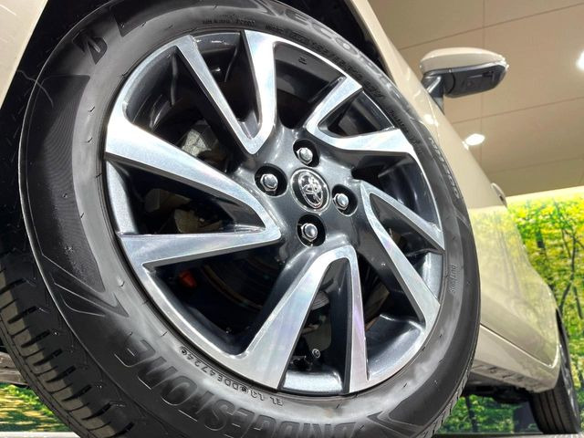 �y����16�C���`�A���~�z�C�[���z�O�ςɃ}�b�`���������A���~�z�C�[���𑕒����Ă���܂��B�e��ЊO�A���~�z�C�[����A�X�^�b�h���X�^�C�����戵�����Ă���܂��B���񂲑��k����������