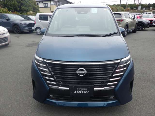 セレナ1.4 e-POWER ハイウェイスターV