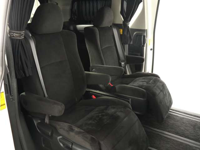 �y�I�b�g�}���t���Z�J���h�V�[�g�z�ő�800mm�̃����O�X���C�h�V�[�g�ƃI�b�g�}���@�\�ɂ�葫���y�X�L�΂������\�ł�!�܂��A�Ђ��|��������܂��̂ŁA���K�ȃh���C�u�����y���݂��������܂�!