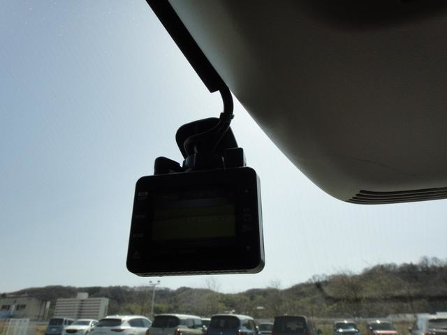 �����l�C�̑O��^�C�v�h���C�u���R�[�_�[!����A�I���^�]�ɂ��Ή�!������!������̎��ɔ����ĉf���Ɖ��ŋL�^�E�ۑ�!�h���C�u�̎v���o�ɂ�!��