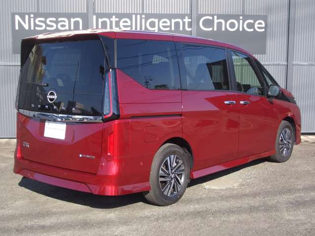 セレナ1.4 e-POWER ハイウェイスターV