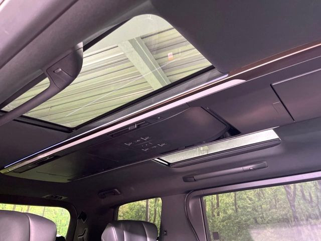 �y���E�Ɨ����[�����[�t�z2��ڍ��E�Ȃɂ��ꂼ��z�u���ꂽ�K���X���[�t!�������ɍ��킹�ĕБ������V�F�[�h��߂邱�Ƃ��\�ł�!