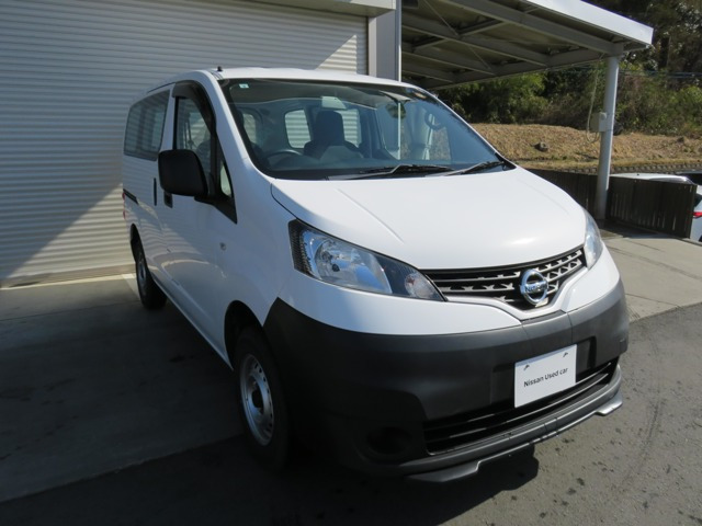 NV200バネットバン1.6 DX 4WD
