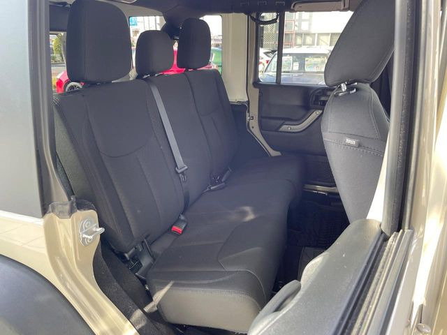 ���㕔���Ȃ��C�ɂȂ�悤�ȃL�Y�E�����ւ��蓙�A�傫�ȃ_���[�W�͂Ȃ��A�ǍD�ȏ�Ԃł��B