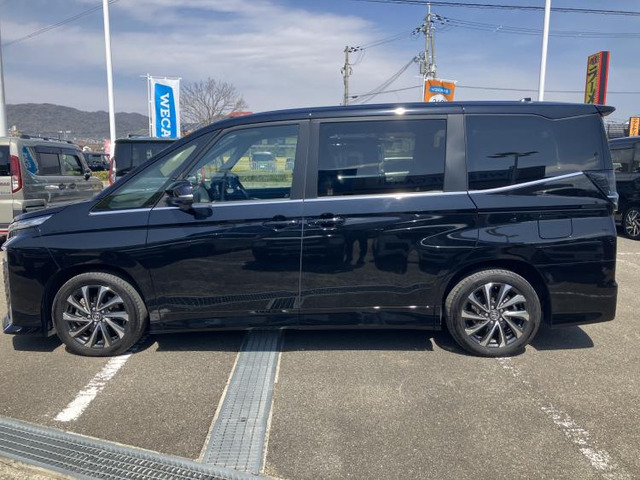 ヴォクシー2.0 S-Z