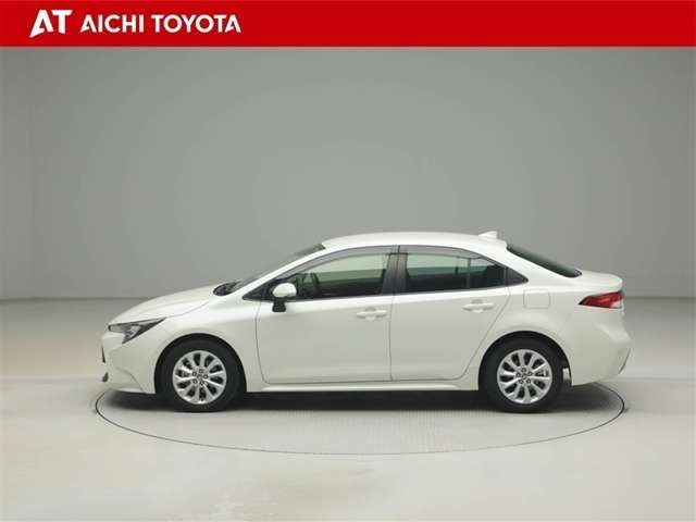 カローラ1.8 ハイブリッド S