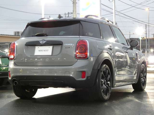 ミニクロスオーバークーパー D コーンウォール エディション