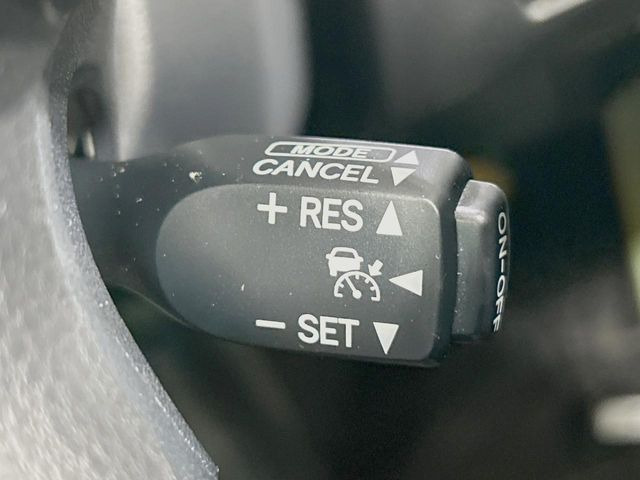 �y���[�_�[�N���[�Y�R���g���[���z�������H�ł̒��������s���y��!!�����ő��x��ۂN���[�Y�R���g���[�����A�Փˌy���V�X�e���ƘA�g���A�O���̎ԗ������m���ĎԊԂ�ۂ悤�ɑ��x���߂��Ă���܂�!!