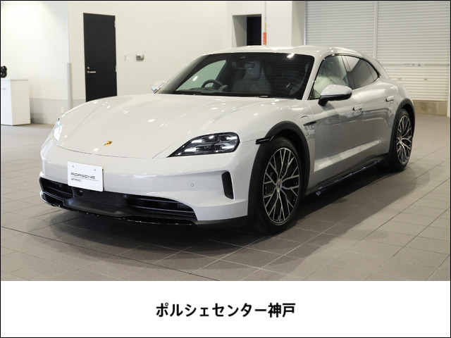 タイカンクロスツーリスモ4 4+1シート 4WD