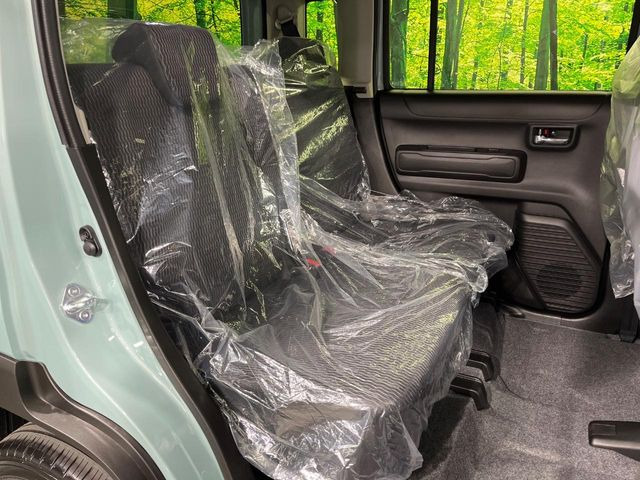 ���i���ȃI���W�i���t���A�}�b�g���I�v�V�����ɂĂ��p�ӂ��Ă���܂��B���D���ȃf�U�C����J���[�����Ԃɍ��킹�đI��ł����������Ƃ��ł��܂���