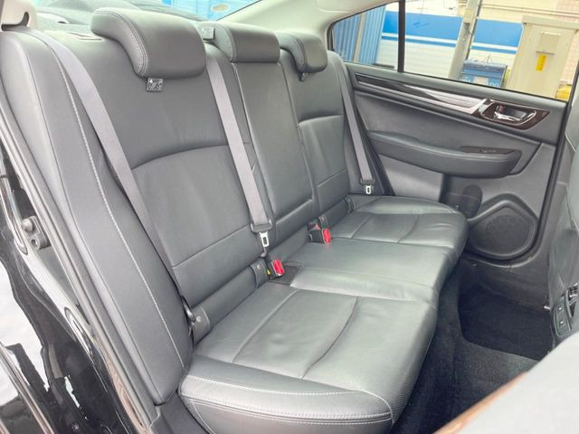 �㕔���Ȃ��C�ɂȂ�悤�ȃL�Y�E�����ւ��蓙�A�傫�ȃ_���[�W�͂Ȃ��A�ǍD�ȏ�Ԃł��B