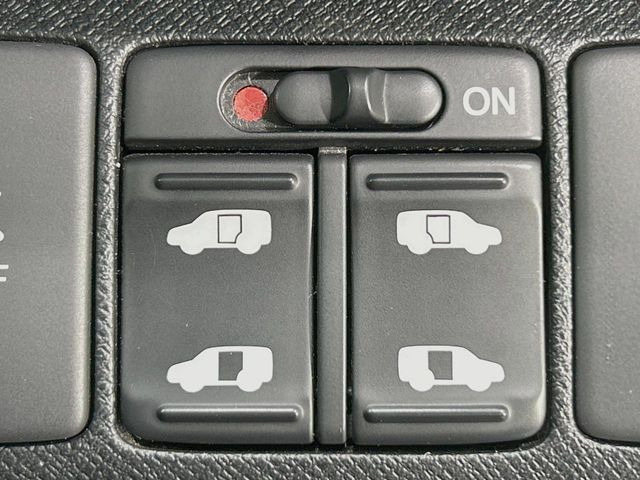 �y�����p���[�X���C�h�h�A�z�X�}�[�g�L�[��^�]�Ȃ̃X�C�b�`�Ō�ȗ����X���C�h�h�A�̊J���\���d��������͂����ăh�A���J����K�v�������A�����Ȃ��q�l�ł��ȒP�ɊJ���߂ł����K�ł���