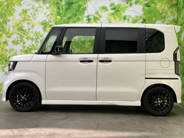N-BOXカスタムL ターボ スタイルプラス ブラック