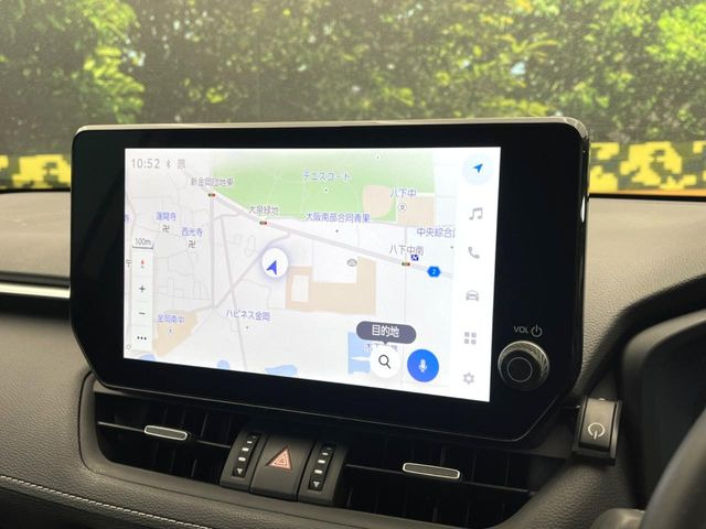 �y10.5�C���` �f�B�X�v���C�I�[�f�B�I�z���ʂ̃f�B�X�v���C��AppleCarPlay��AndroidAuto�����p�\�B�傫�ȉ�ʂŃX�}�z�i�r�A�v���������p���������܂���