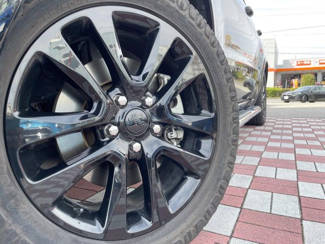 ������20�C���`�A���~�z�C�[��:�A���ԂȂ�ł͂̑�z����������x����z�C�[���Ƒ����ł�!���{�Ԃ̑���Ɋ���Ă�����ɂ����Б̊����Ē��������قǁA�������x���ł܂Ƃ܂��Ă��܂�!