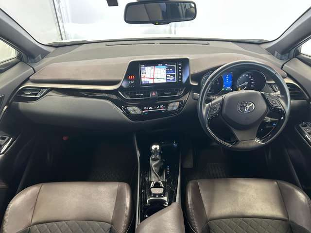 C-HRハイブリッド 1.8 G