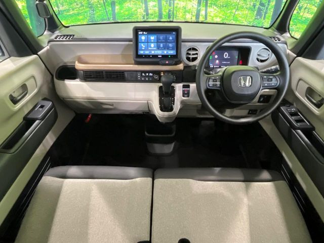 N-BOXベースグレード