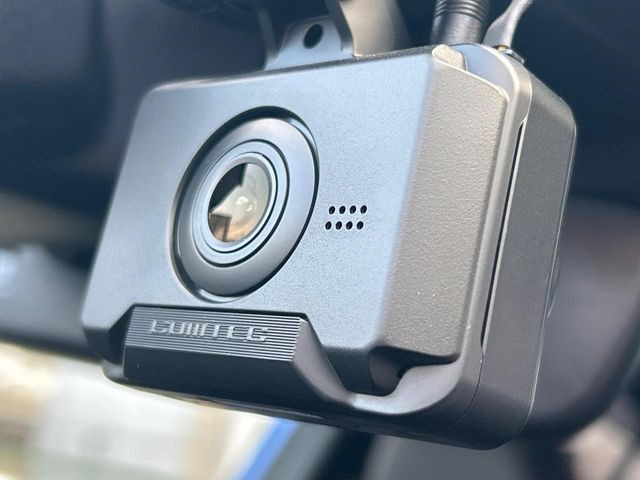 �y�h���C�u���R�[�_�[�z�h���C�u���R�[�_�[����!���s���͂������A������^�]�⎖�̂ɑ��������ہA�f���ŋL�^���A����̃��X�N�ɔ����܂��B���L�^�pSD�J�[�h�͂��q�l�����g�ł��������������K�v������܂��B