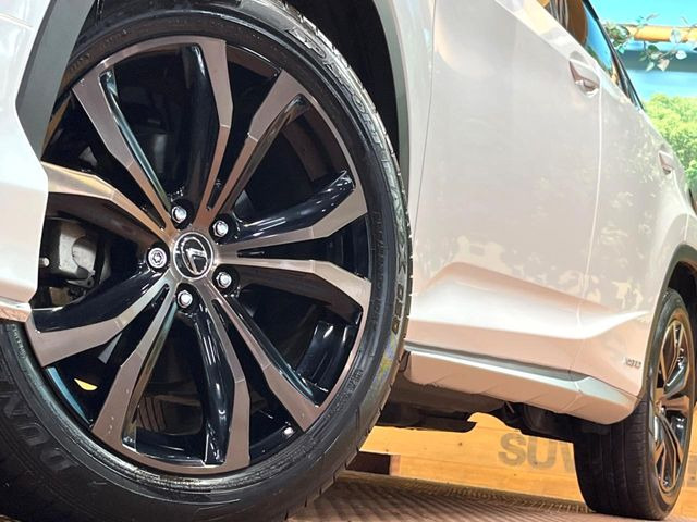 �y����20�C���`�A���~�z�C�[���z�O�ςɃ}�b�`���������A���~�z�C�[���𑕒����Ă���܂��B�e��ЊO�A���~�z�C�[����A�X�^�b�h���X�^�C�����戵�����Ă���܂��B���񂲑��k����������