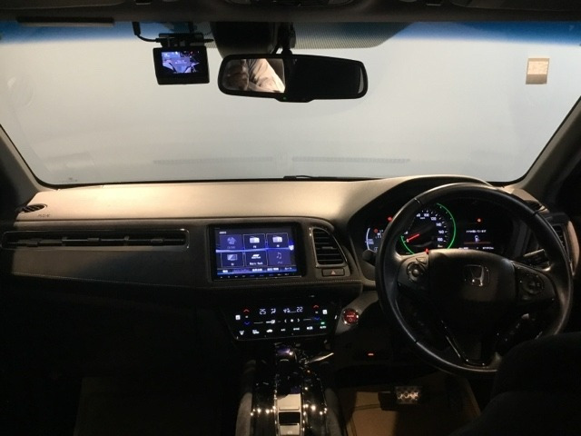 ヴェゼル1.5 ハイブリッド RS ホンダセンシング