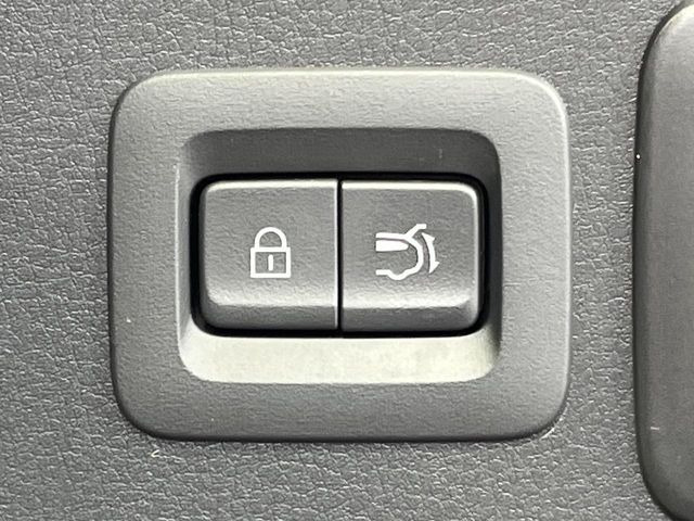 �y�p���[�o�b�N�h�A�z�X�}�[�g�L�[��^�]�Ȃ̃{�^�������������Ń��A�Q�[�g�������ŊJ���܂�!�ו��������Ă��鎞��A�����ʒu�ɂ���o�b�N�h�A��߂�ۂɕ֗��ȋ@�\�ł���