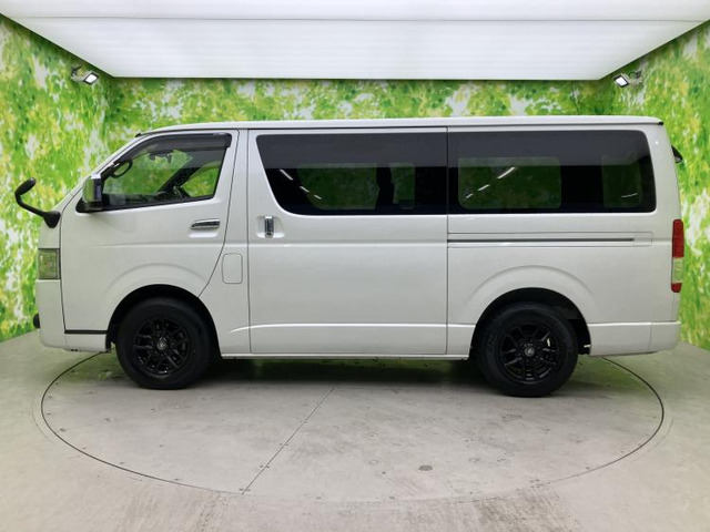 ハイエースバン