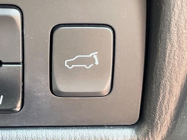 �y�p���[�o�b�N�h�A�z�X�}�[�g�L�[��^�]�Ȃ̃{�^�������������Ń��A�Q�[�g�������ŊJ���܂�!�ו��������Ă��鎞��A�����ʒu�ɂ���o�b�N�h�A��߂�ۂɕ֗��ȋ@�\�ł���