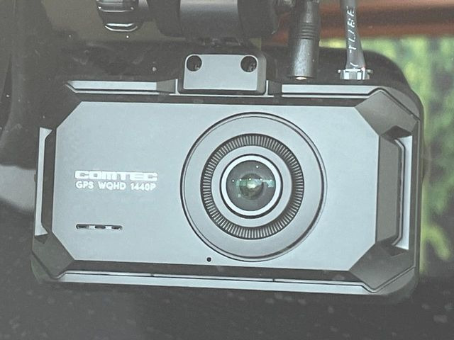 �y�h���C�u���R�[�_�[�z�h���C�u���R�[�_�[����!���s���͂������A������^�]�⎖�̂ɑ��������ہA�f���ŋL�^���A����̃��X�N�ɔ����܂��B���L�^�pSD�J�[�h�͂��q�l�����g�ł��������������K�v������܂��B