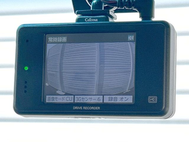 �y�h���C�u���R�[�_�[�z�h���C�u���R�[�_�[����!���s���͂������A������^�]�⎖�̂ɑ��������ہA�f���ŋL�^���A����̃��X�N�ɔ����܂��B���L�^�pSD�J�[�h�͂��q�l�����g�ł��������������K�v������܂��B