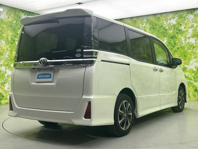 ヴォクシー2.0 ZS 煌II