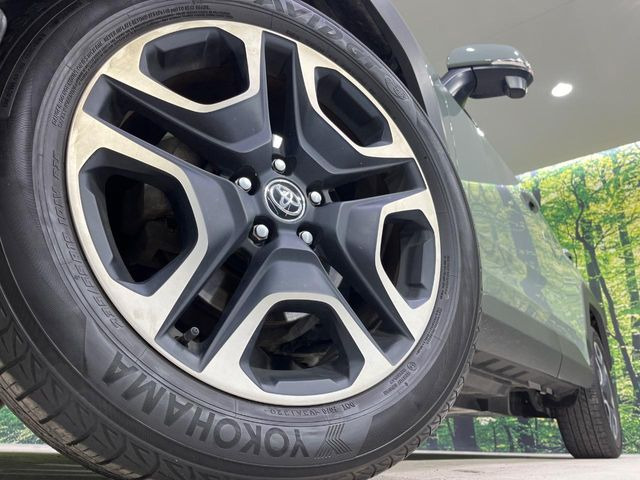 �y����19�C���`�A���~�z�C�[���z�O�ςɃ}�b�`���������A���~�z�C�[���𑕒����Ă���܂��B�e��ЊO�A���~�z�C�[����A�X�^�b�h���X�^�C�����戵�����Ă���܂��B���񂲑��k����������