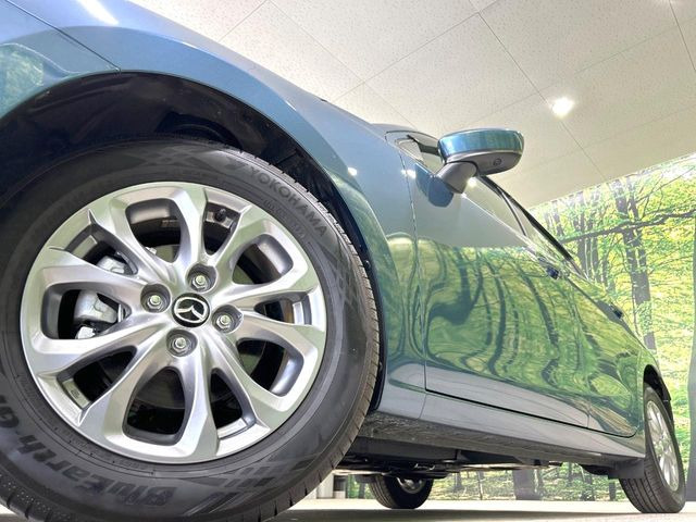 �y����15�C���`�A���~�z�C�[���z�O�ςɃ}�b�`���������A���~�z�C�[���𑕒����Ă���܂��B�e��ЊO�A���~�z�C�[����A�X�^�b�h���X�^�C�����戵�����Ă���܂��B���񂲑��k����������