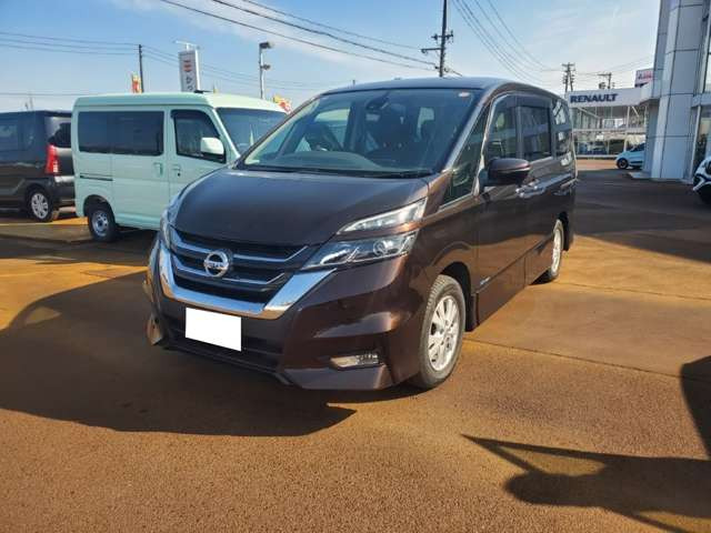 セレナ2.0 ハイウェイスター Vセレクション 4WD