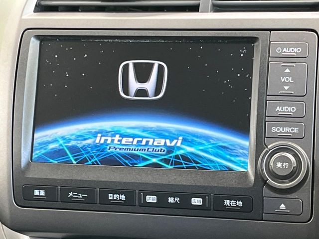 �y�����i�r�z�l�C�̏����i�r�𑕔����Ă���܂��B�i�r�̎g���₷���͂������A�I�[�f�B�I�@�\���[��!�L�����v�◷�s�͂������A�ʋ΂┃�����ȂǕ��i�̃h���C�u���y�����Ȃ�͂���