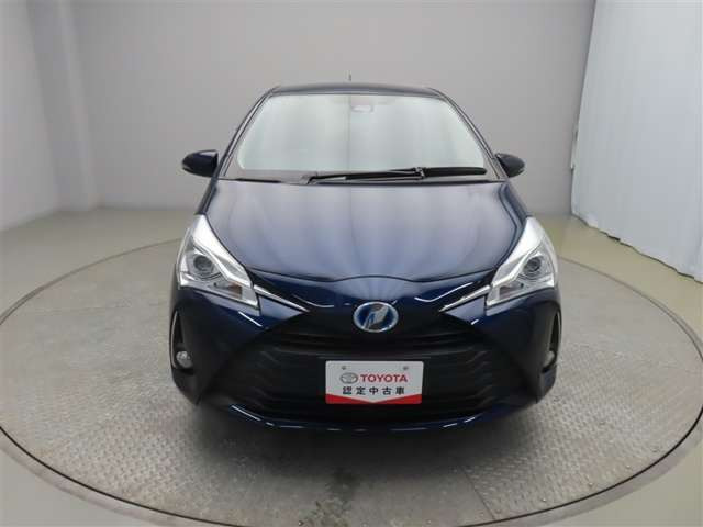 ヴィッツ1.5 ハイブリッド F セーフティ エディションIII