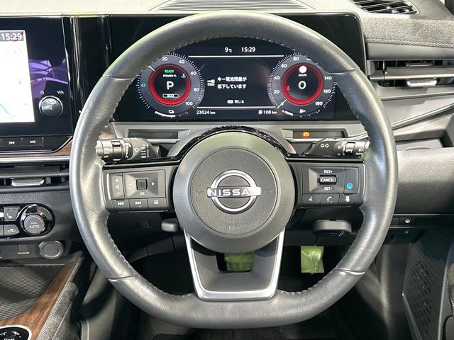 �y�����v�����X�e�A�����O�z�㎿�Ȋv���g�p���邱�ƂŁA��ɂ����������݂ƂĂ��^�]���₷���n���h���ł���