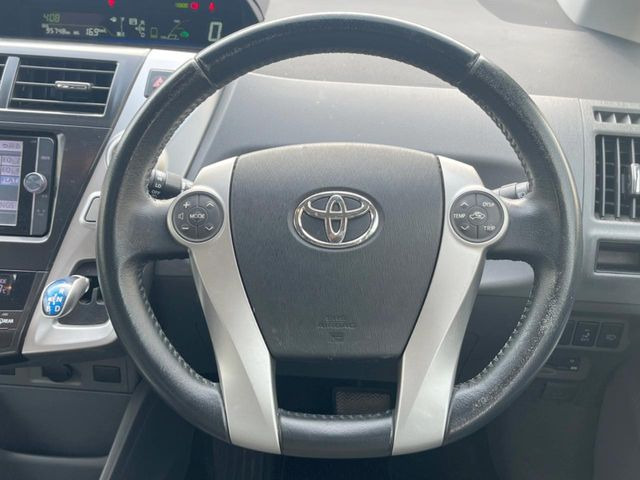 �y�����v�����X�e�A�����O�z�㎿�Ȋv���g�p���邱�ƂŁA��ɂ����������݂ƂĂ��^�]���₷���n���h���ł���