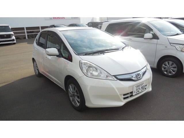 フィットハイブリッド1.3 スマートセレクション