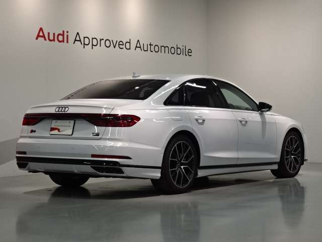 A8グランドツーリングリミテッド4WD