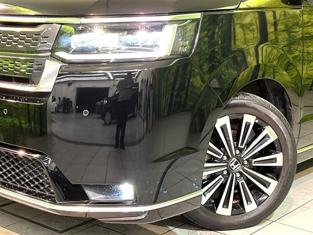 �yLED�w�b�h���C�g�z���V����ԑ��s�����ǍD�Ȏ��E���m�ۂ����S���ĉ^�]�ł��鍂�P�xLED�w�b�h���C�g�𑕔�!�_�����x�������A����d�͂��}�����Ă��܂��B