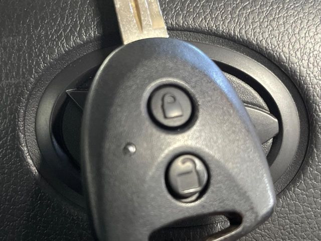 �y�L�[���X�z�������ꂽ�ꏊ����ł��{�^����Ńh�A�̊J���E�{�����ł���̂łƂ��Ă��֗�!�h�A�̌�������ɏ������邱�Ƃ�����܂����