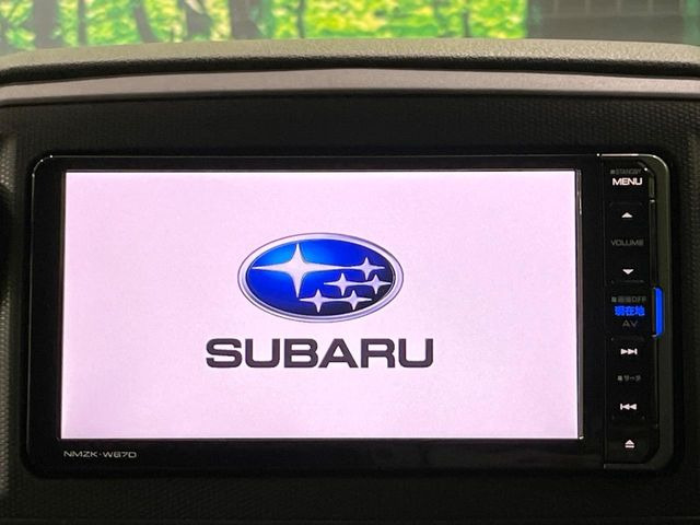 �y�����i�r�z�l�C�̏����i�r�𑕔����Ă���܂��B�i�r�̎g���₷���͂������A�I�[�f�B�I�@�\���[��!�L�����v�◷�s�͂������A�ʋ΂┃�����ȂǕ��i�̃h���C�u���y�����Ȃ�͂���