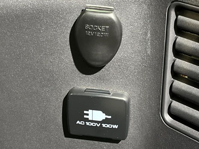 �y�A�N�Z�T���[�R���Z���g�z�L�����v��X�|�[�c�A�A�E�g�h�A�ł̃A�N�e�B�r�e�B�͂������A�ЊQ�E��d�̍ۂɏ����ɂ��Ȃ�AC100V�R���Z���g�𑕔���P�[�^�C��^�u���b�g�A�Q�[���@��̏[�d�ɂ�