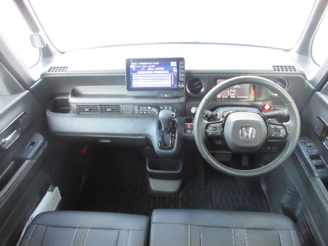 N-BOXカスタムコーディネートスタイル モノトーン