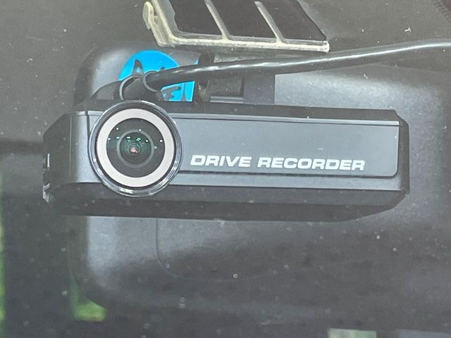 �y�h���C�u���R�[�_�[�z�h���C�u���R�[�_�[����!���s���͂������A������^�]�⎖�̂ɑ��������ہA�f���ŋL�^���A����̃��X�N�ɔ����܂��B���L�^�pSD�J�[�h�͂��q�l�����g�ł��������������K�v������܂��B