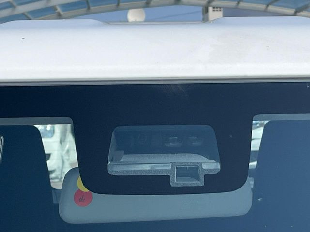 �y�X�Y�L �Z�[�t�e�B�T�|�[�g�z���s���ɑO���̎ԗ�����F�����A�Փ˂������Ȏ��͌x��ƃu���[�L�ŏՓˉ���Ɣ�Q�y�����A�V�X�g�B�����S�Ƀh���C�u�����y���݂��������܂��B