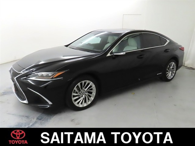 ES300h バージョンL