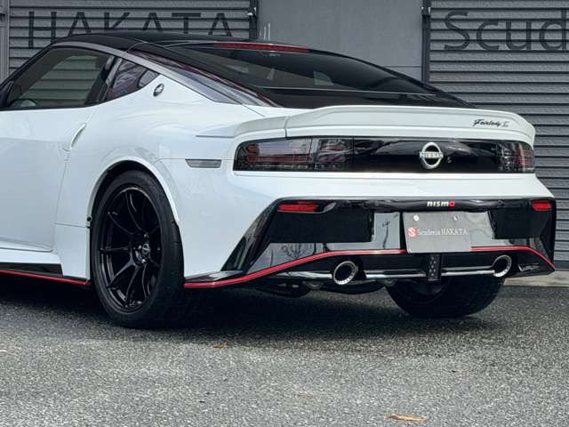 �f���A���G�O�]�[�X�g�e�[���p�C�v�ELED�e�[�����C�g FAIRLADY Z�E�G���u�����t���g�����N�X�|�C���[�B