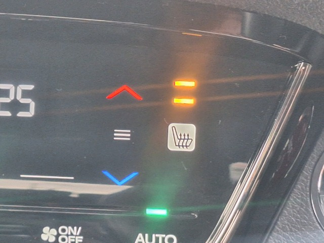 ヴェゼル1.5 ハイブリッド RS ホンダセンシング