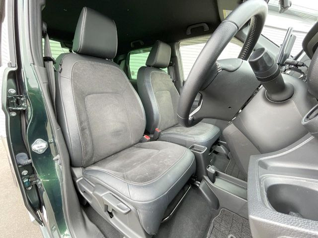 �^�]�ȃV�[�g���͎g�p�������Ȃ��A�ǍD�ȏ�ԂƂȂ��Ă��܂��B���J�Ɏg���Ă������Ƃ��悭�킩��܂��ˁB